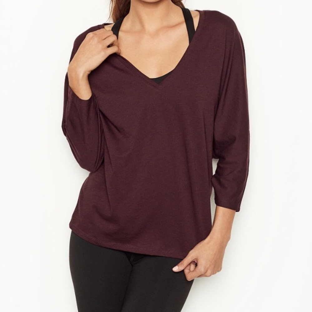 ⭐️NIP Victoria’s Secret Dolmon-Sleeve Tee⭐️